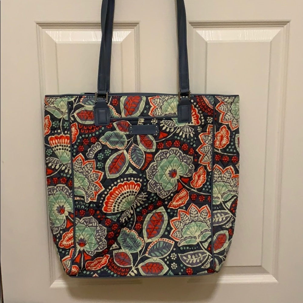 Vera Bradley tote